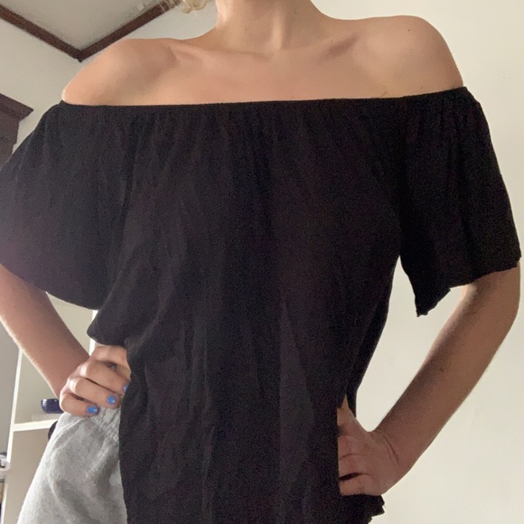 Black Off the Shoulder Top - Picture 3 of 3